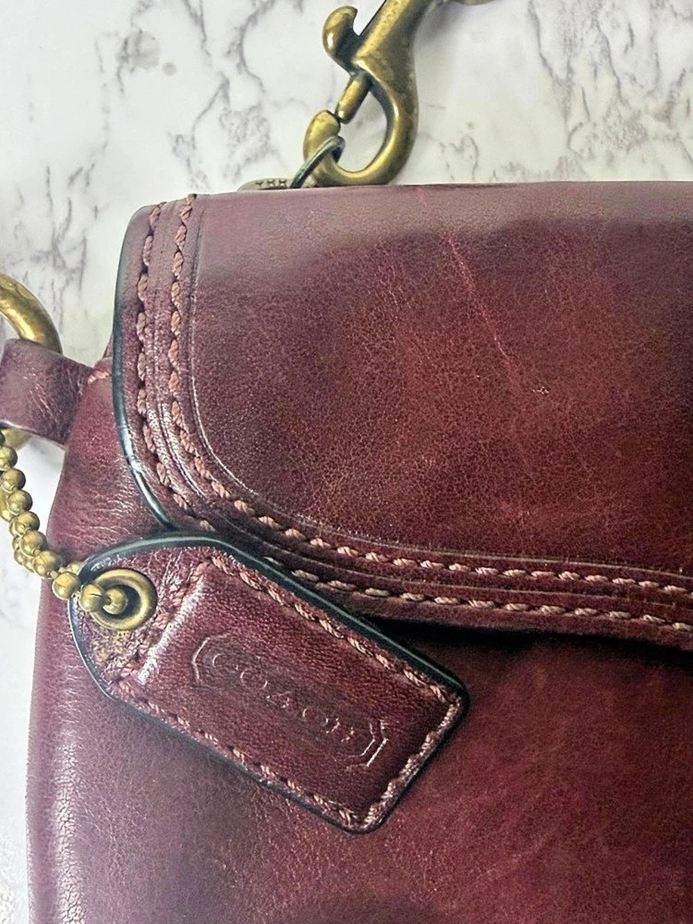 Vintage Coach Bleecker Burgundy Leather Buckle Flap Wristlet / Clutch - Picture 5 of 7